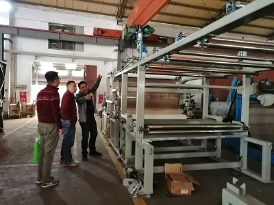 佛山罗总一行来到和记怡情登录公司考察洽谈装饰板材复合机 佛山罗总一行来到和记怡情登录公司考察洽谈装饰板材复合机